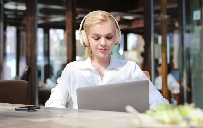 Gx gaming headset Dual Mic Noise Cancellation